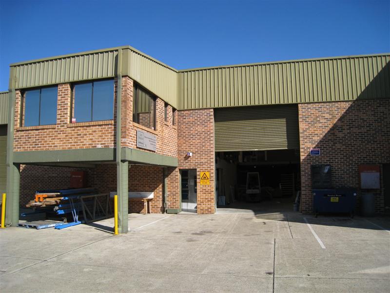 VERSATILE FACTORY WAREHOUSE OFFICE Picture 1