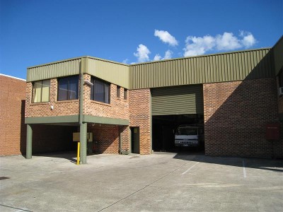 VERSATILE FACTORY WAREHOUSE OFFICE Picture
