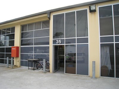 INDUSTRIAL STRATA UNIT Picture