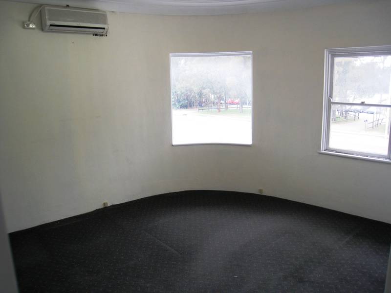 Office Suite Picture 3