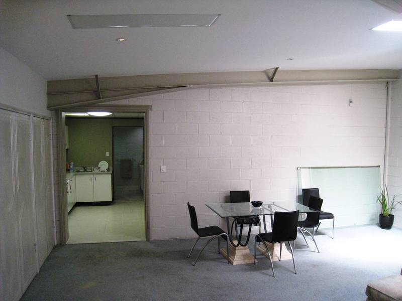 Freestanding Industrial Factory Reduced to Sell Picture 3