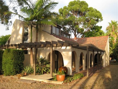 Functional Offices - Freestanding Building in Prominent Location Picture