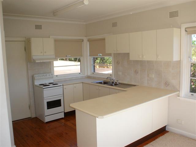 JUST LEASED! 3/149 Queens Pde East, Newport Picture 3