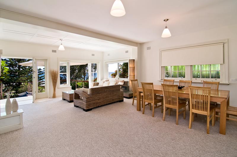 Holiday Rental
Fabulous Beachside Residence Picture 2