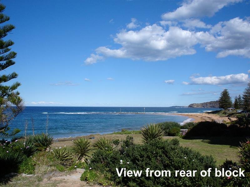 FULLY FURNISHED 1 BEDROOM UNIT Picture 3