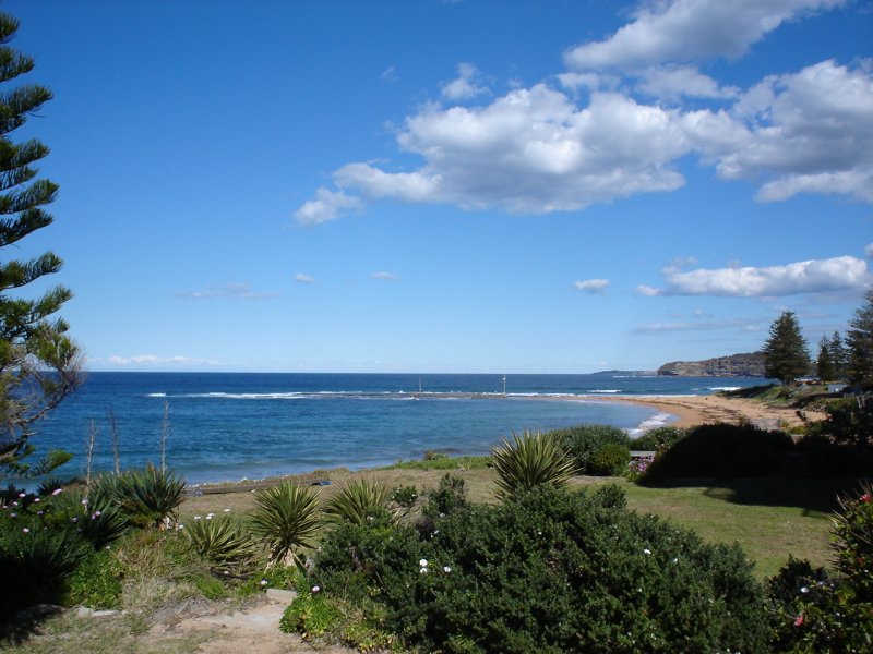 BEACHSIDE HOLIDAY APARTMENT Picture 1