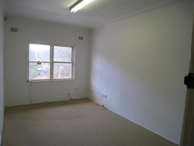 Selection of Small Offices Picture 2