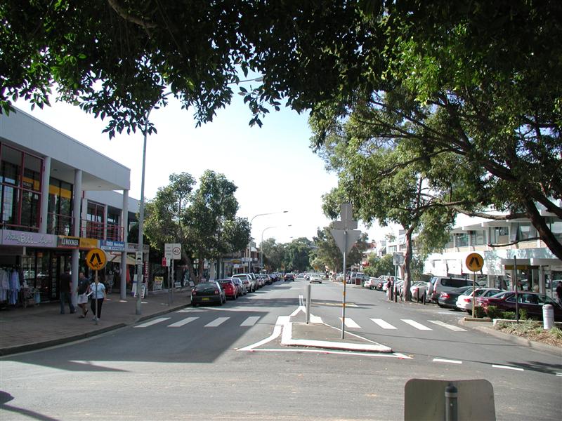 SMALL COMMERCIAL STRATA OFFICE SUITE BE QUICK! Picture 2