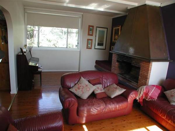 INDUSTRIAL FACTORY WITH 5 BEDROOM RESIDENCE Picture 3