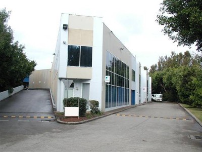 EXCELLENT QUALITY COMMERCIAL INDUSTRIAL UNIT Picture