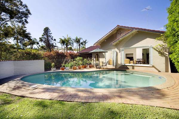 Mediterranean Magic Idyllically Located Moments to Newport Beach Picture 1