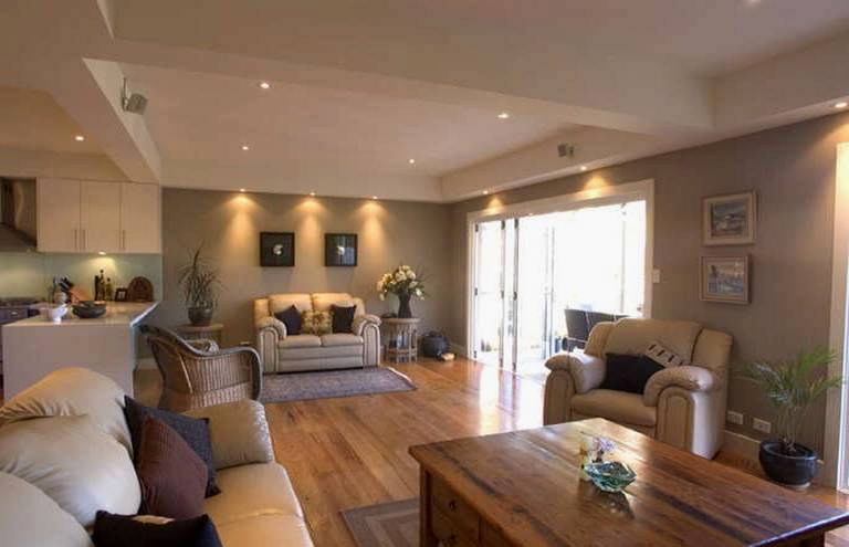 STYLE AND SOPHISTICATION Picture 2