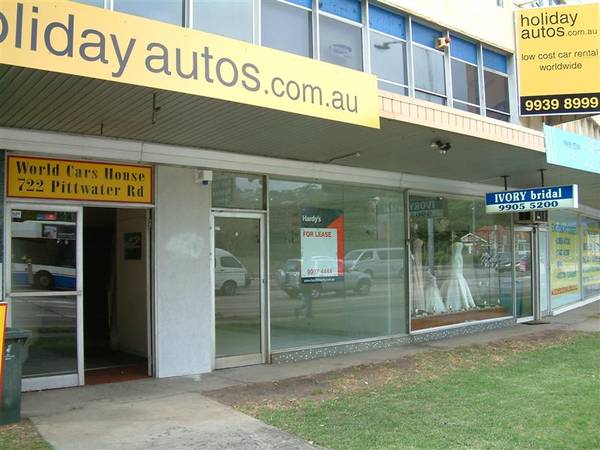 Small Retail Shop Picture 2