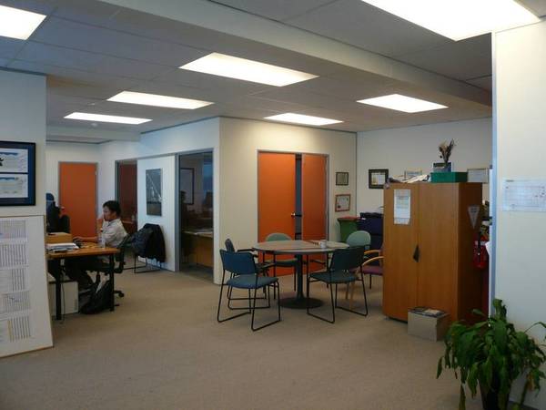 NICELY PRESENTED OFFICE OPTION OF 138M2 Picture 2