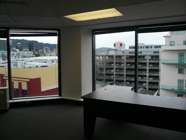 COURTENAY PLACE OFFICE SUITE Picture 3