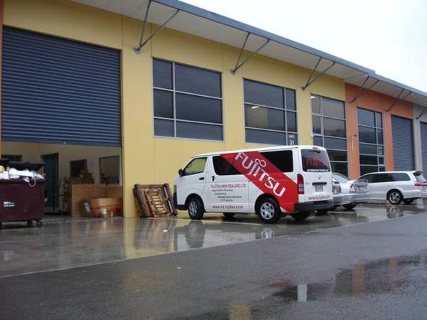 New Warehouse approx. 370 sqm, well leased. Picture 1