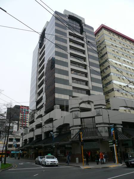 QUALITY OFFICE ACCOMODATION NEAR CIVIC CENTRE Picture 1