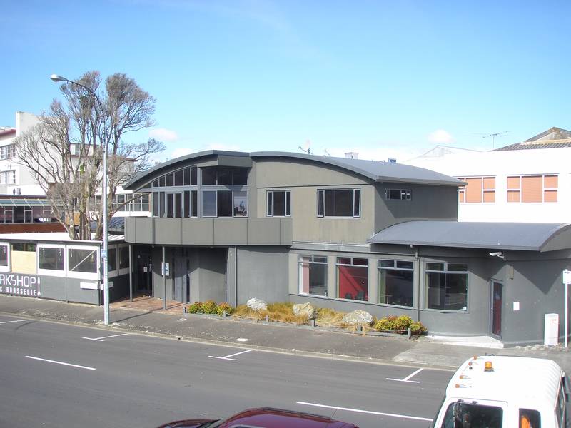 APARTMENT,CAFE AND OFFICE
LOWER HUTT Picture 2