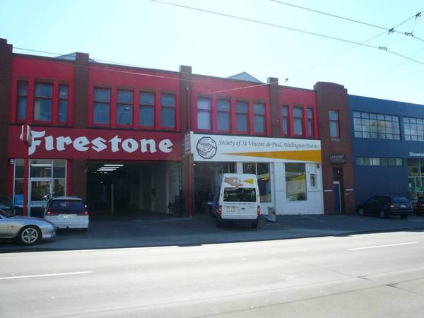 TARANAKI STREET WAREHOUSE/SHOWROOM OPTION Picture 2