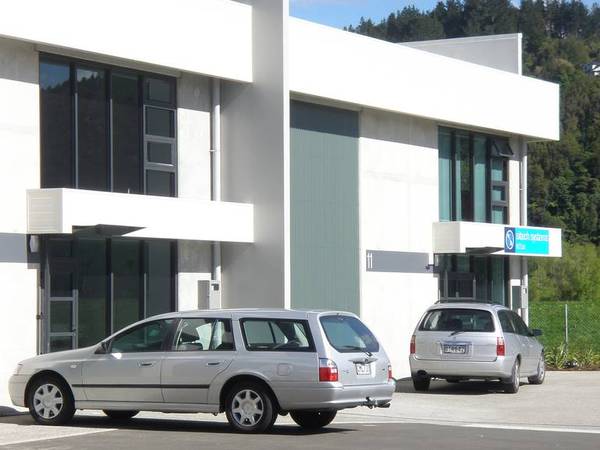 A WELL LEASED COMMERCIAL INVESTMENT IN THE AVALON BUSINESS PARK Picture