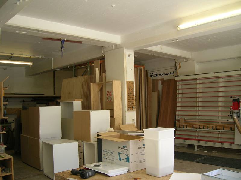 NEWTOWN WORKSHOP / WAREHOUSE Picture 2