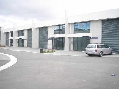 BRAND NEW WAREHOUSE / OFFICE / SHOWROOM UNITS 96m2 to 147m2 Picture BRAND NEW WAREHOUSE / OFFICE / SHOWROOM UNITS 96m2 to 147m2 Picture
