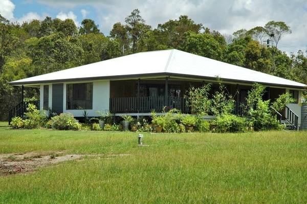 Your own private acreage home Picture 2