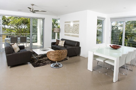 Sunshine Coast Luxury Apartment Picture 3