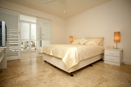 A little Luxury With Magical Noosa River Views Picture 2