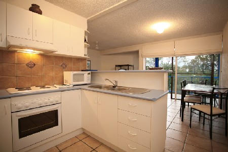 Only minutes to Hastings Street...... Picture 2