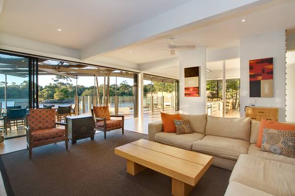 Overseas Vendor Instructs Property To Be Sold By Public Auction Picture 3