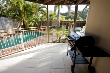 PET FRIENDLY BEACH HOUSE Picture 3