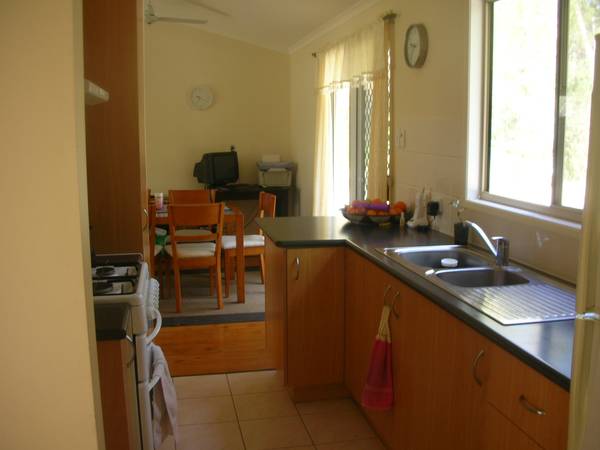 Only minutes to Eumundi Picture 2