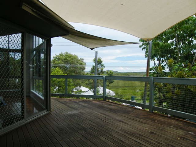 Great 3 bedroom home in Peregian Beach!! Picture 3