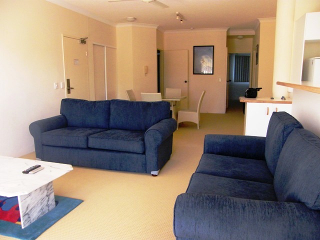 Perfect location!!! Picture 3