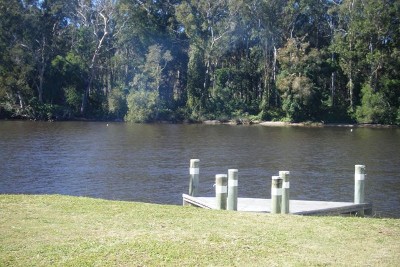 ABSOLUTE RIVERFRONT LAND Picture ABSOLUTE RIVERFRONT LAND Picture