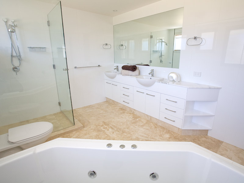 Brand New Stylish Noosaville Duplex's Picture 3