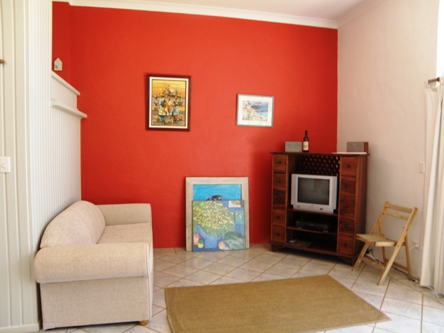 Beach & Village only a short stroll Picture 2