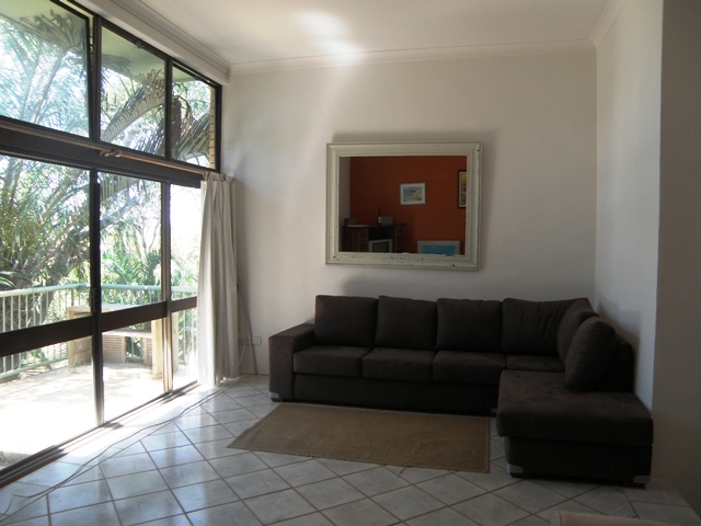 Beach & Village only a short stroll Picture 3