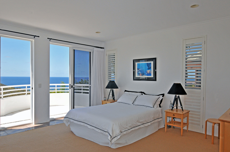 STUNNING OCEAN VIEWS Picture 3