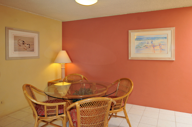 U4 Sundown Lodge - Great Views over Hinterland Picture 3