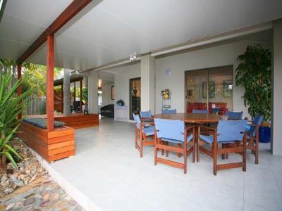 Waterfront Holiday House Picture 1