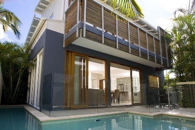 Walk to Noosaville River Front Picture Walk to Noosaville River Front Picture