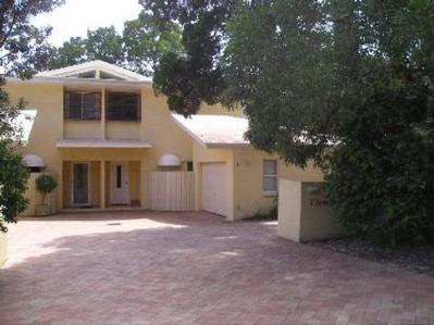 THREE BEDROOM TOWNHOUSE Picture