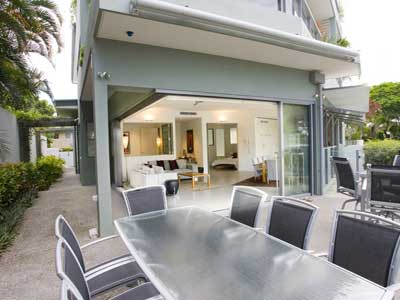 De Chirico - Stunning River Front Apartment Picture 1