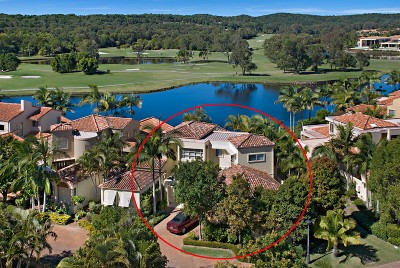 215 'The Point'......An Immaculate, Stylish Villa with a Private Studio Picture