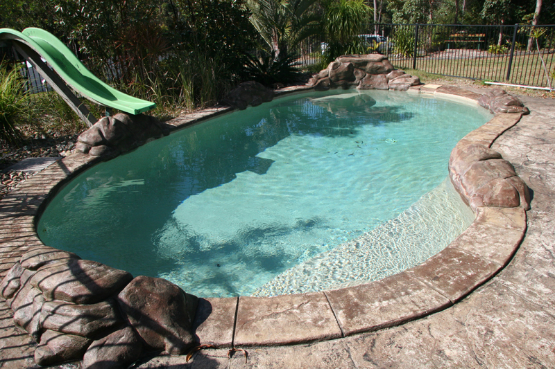 Live In or Invest!! Picture 1