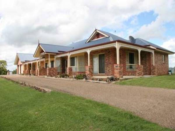 170 Acres - Supreme Position - Absolutely Stunning Picture 2