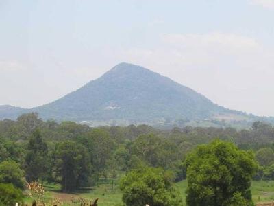 HOME ON 30 ACRES ON LAKE MACDONALD Picture HOME ON 30 ACRES ON LAKE MACDONALD Picture