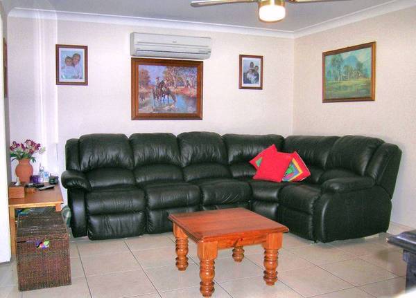 LIGHT & BRIGHT Picture LIGHT & BRIGHT Picture